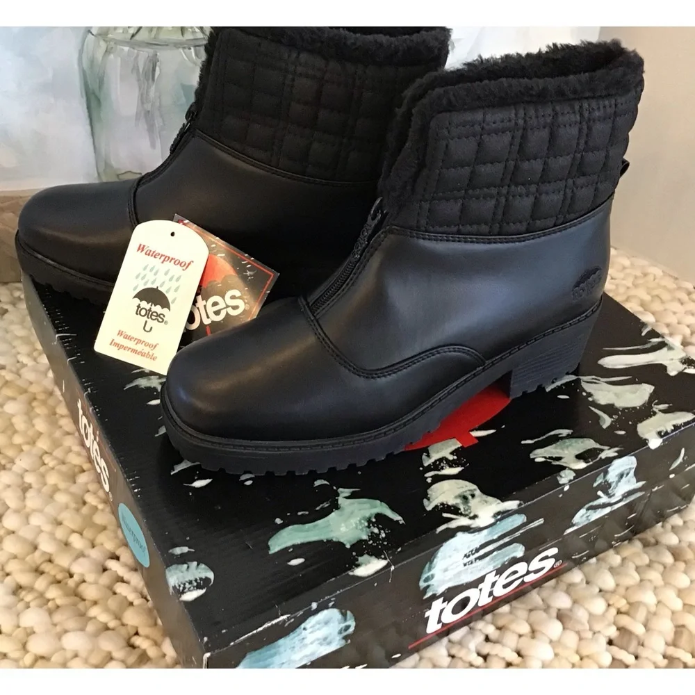 totes Women's Faux Fur/Quilted Waterproof Zip Boots, Size 9 NEW IN BOX